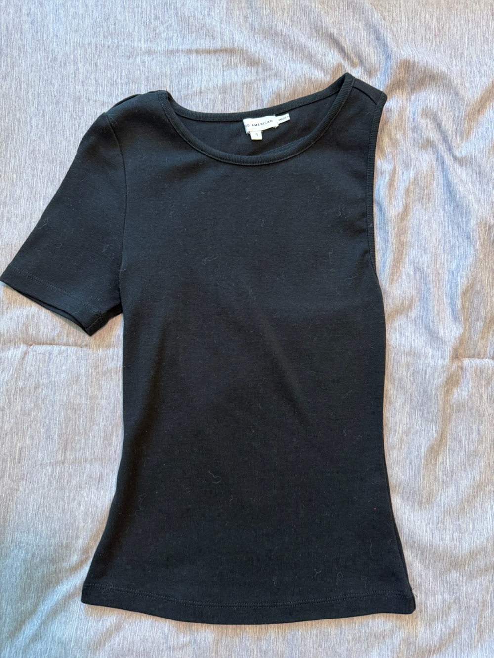 Good American Asymmetrical Cold Shoulder Top Size 1